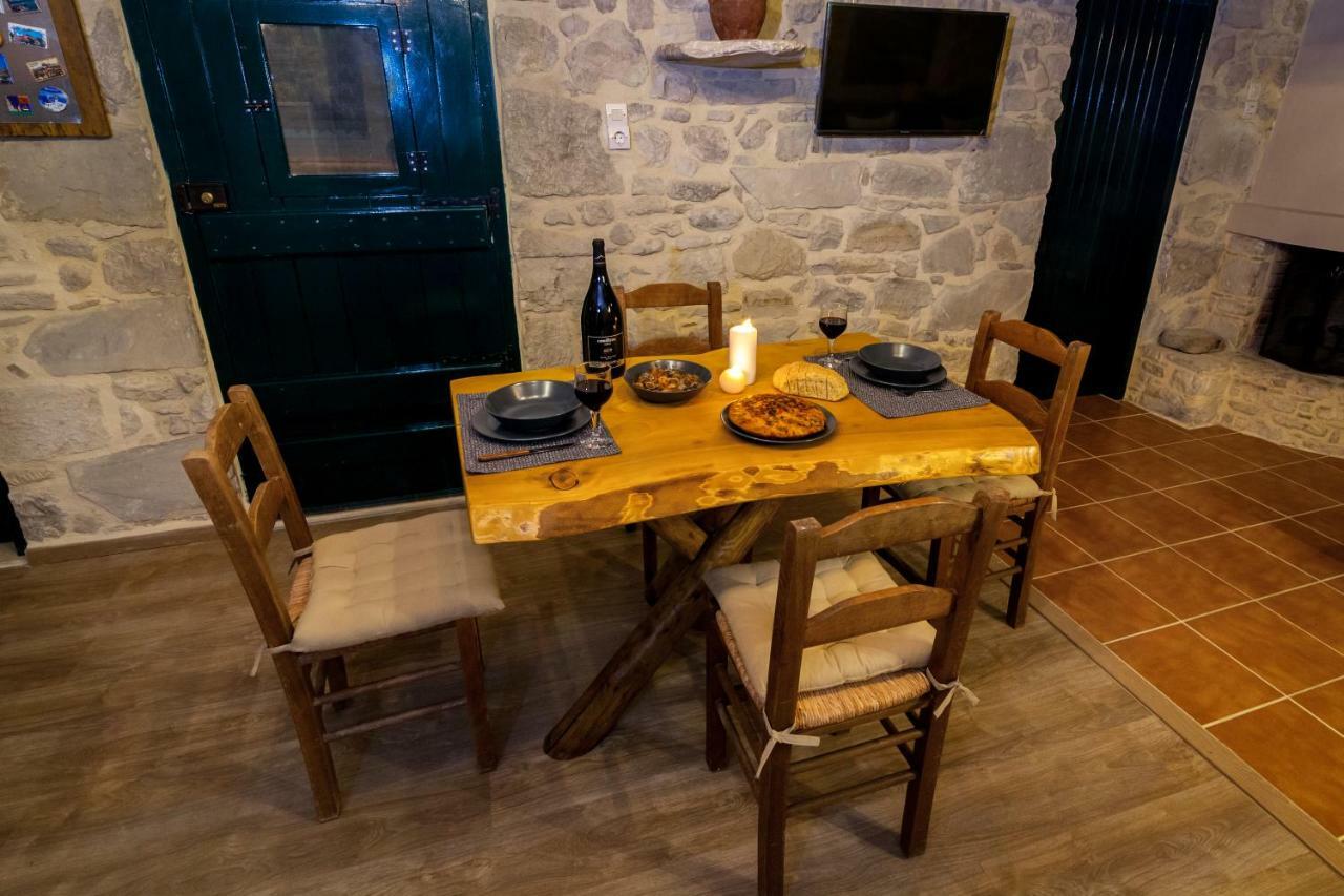 Aristidis'S Plouti Moires Konuk evi Dış mekan fotoğraf