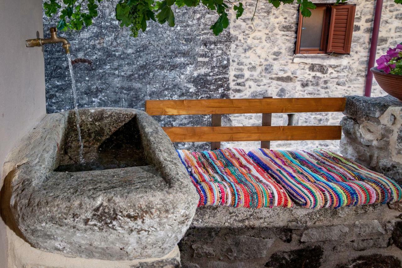 Aristidis'S Plouti Moires Konuk evi Dış mekan fotoğraf