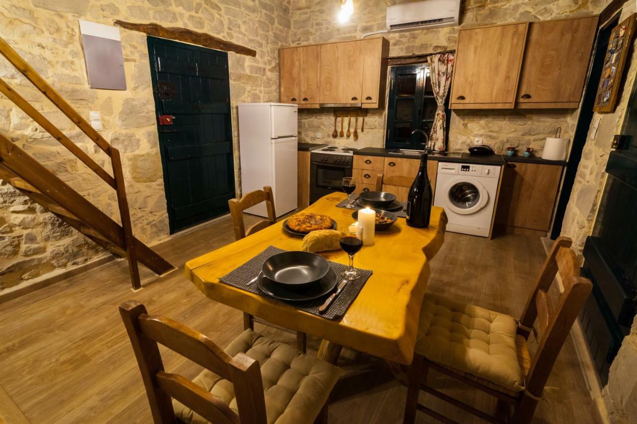 Aristidis'S Plouti Moires Konuk evi Dış mekan fotoğraf
